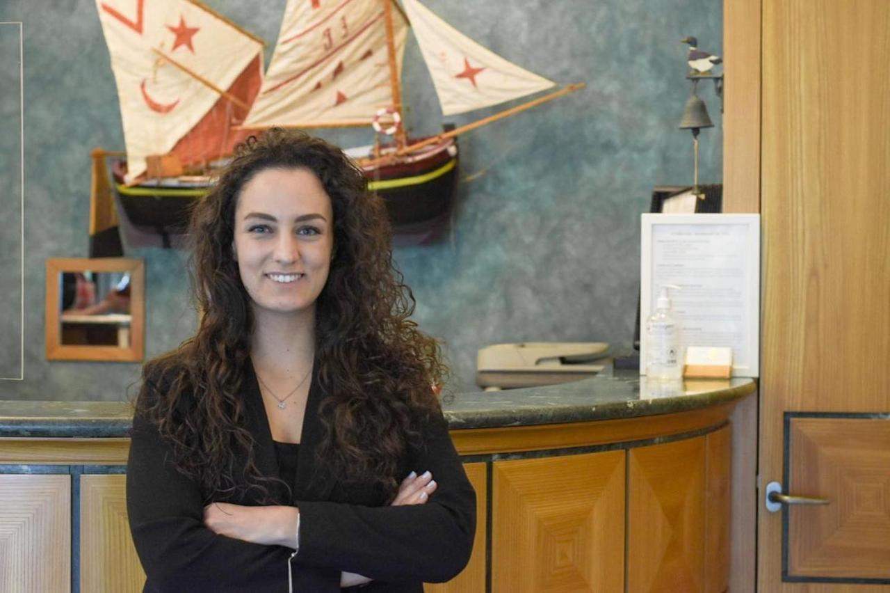 Hotel Columbia Marina Romea Luaran gambar